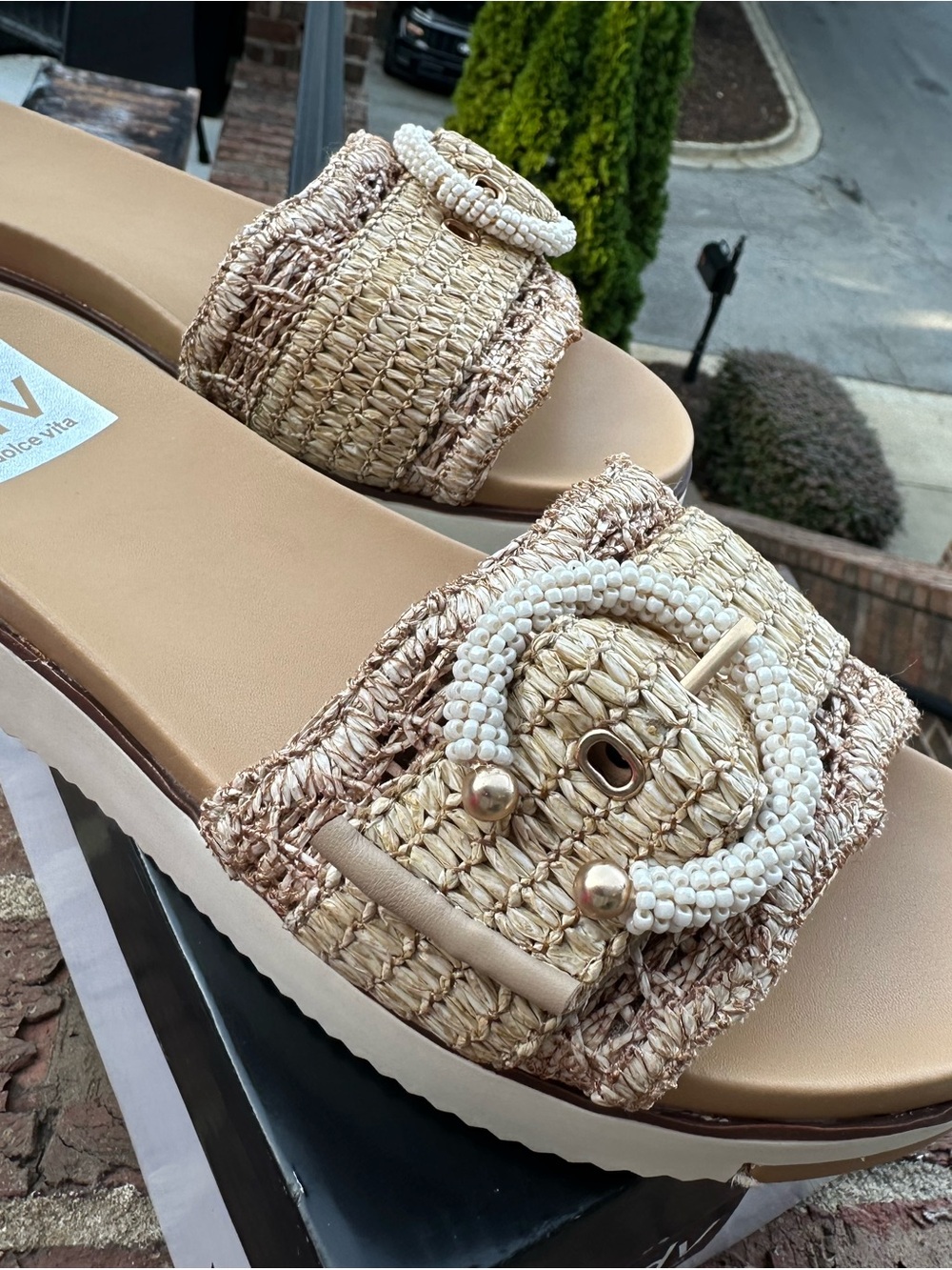 Dolce Vita Caster raffia side. Woven Beaded-Buckle Slide Sandals NWT 6.5